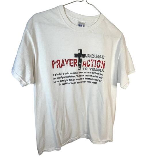 Scripture t-shirt Medium James 2:15-17 white cross prayer - Picture 1 of 5